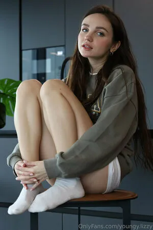 Youngy Lizzy OnlyFans Leaked Free Thumbnail Picture - #Ty4fkq0UEd