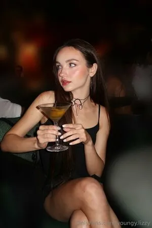 Youngy Lizzy OnlyFans Leaked Free Thumbnail Picture - #gec3Xfuw17