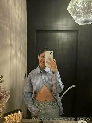 Your Amixx OnlyFans Leaked Free Thumbnail Picture - #mOgziECHAw