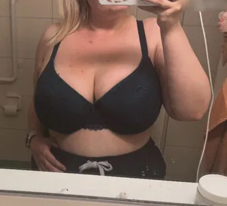 Your Curvy Girl OnlyFans Leaked Free Thumbnail Picture - #pSOw6fJHoO