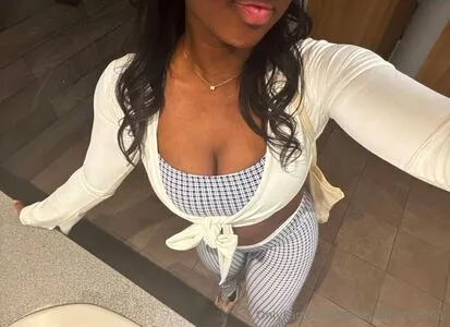 Your Delight2001 OnlyFans Leaked Free Thumbnail Picture - #J3BymAo3IR