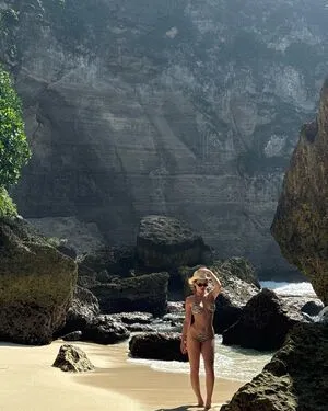 Your Dream Polly OnlyFans Leaked Free Thumbnail Picture - #6ezp5n1mA6