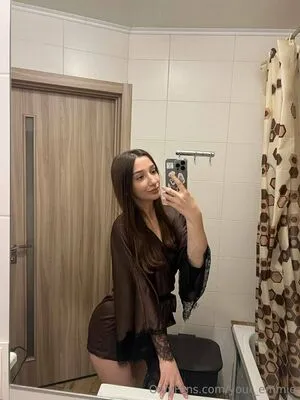 Your Emmie OnlyFans Leaked Free Thumbnail Picture - #aDc7p54T1n