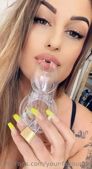 Your Favourite Domme OnlyFans Leaked Free Thumbnail Picture - #07R77ZD7OY