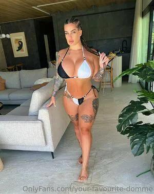 Your Favourite Domme OnlyFans Leaked Free Thumbnail Picture - #EXTnPfo7Dq
