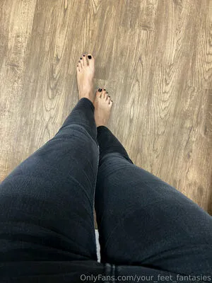 Your Feet Fantasies OnlyFans Leaked Free Thumbnail Picture - #TwqKYx7eZA