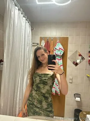 Your Hailey OnlyFans Leaked Free Thumbnail Picture - #SnH3rZ71L3