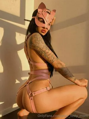 Your Lusty Mom OnlyFans Leaked Free Thumbnail Picture - #J46i891lcm