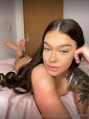 Your Lusty Mom OnlyFans Leaked Free Thumbnail Picture - #iF1kl1uCjv