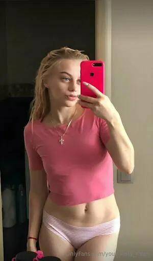 Your Lusty Mom OnlyFans Leaked Free Thumbnail Picture - #l7698K3NKH