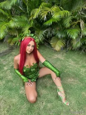 Your Raunchy Redhead OnlyFans Leaked Free Thumbnail Picture - #OCfOhtOWar