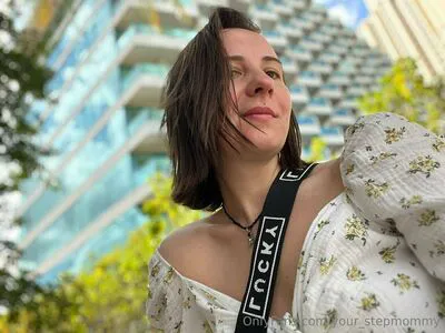 Your Stepmommy OnlyFans Leaked Free Thumbnail Picture - #Lu3JBgAej0