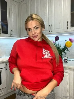 Your Yummy Mommy OnlyFans Leaked Free Thumbnail Picture - #vpJTFKxpuE