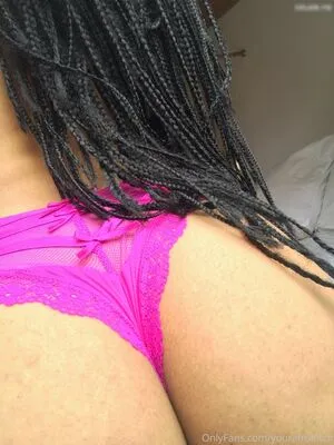 Yourafrobitch OnlyFans Leaked Free Thumbnail Picture - #UdfSRpP5Cm