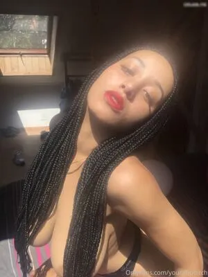Yourafrobitch OnlyFans Leaked Free Thumbnail Picture - #rWvEqVmJkQ