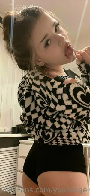 Yourangel07 OnlyFans Leaked Free Thumbnail Picture - #LsX3m48RBv