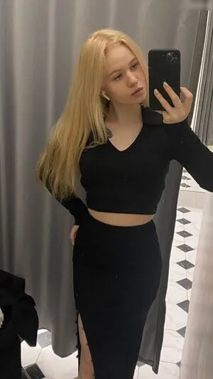 Yourangelmaria OnlyFans Leaked Free Thumbnail Picture - #8B4YzvBr82