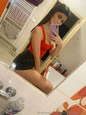Yourbabygirlnikii OnlyFans Leaked Free Thumbnail Picture - #f8nroFHea8