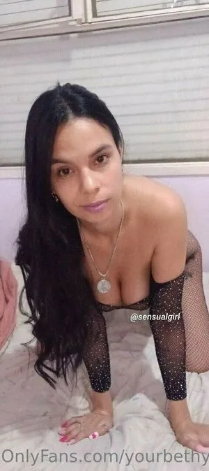 Yourbethy OnlyFans Leaked Free Thumbnail Picture - #FMxpTwJCPq
