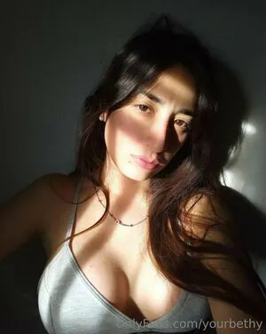 Yourbethy OnlyFans Leaked Free Thumbnail Picture - #neX7vXCc97