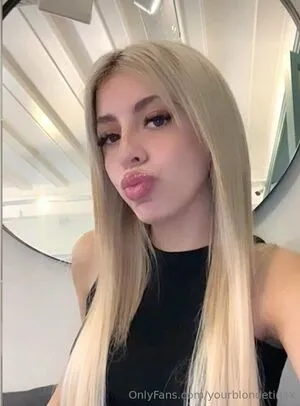 Yourblondetinax OnlyFans Leaked Free Thumbnail Picture - #4wO6aTSUx7