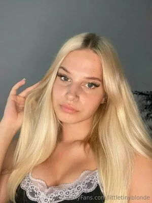 Yourblondiewiki OnlyFans Leaked Free Thumbnail Picture - #MZC0NI0lb1