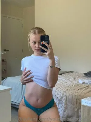 Yourblueeyedbaby OnlyFans Leaked Free Thumbnail Picture - #n2uroKe8OG