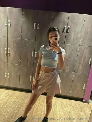 Yourchristmasdream OnlyFans Leaked Free Thumbnail Picture - #G4WlSX98xQ