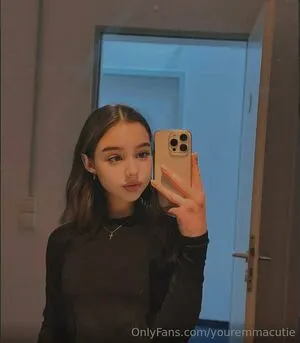 Youremmacutie OnlyFans Leaked Free Thumbnail Picture - #KMVX0wrc10