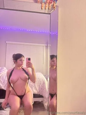 Yourfavaly OnlyFans Leaked Free Thumbnail Picture - #sVJAYl179M