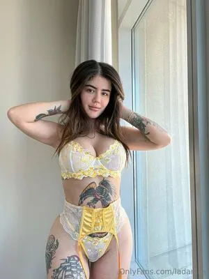 Yourfavbrbby OnlyFans Leaked Free Thumbnail Picture - #4HsEC8qLJ5