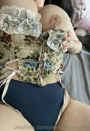 Yourfavbustybrat OnlyFans Leaked Free Thumbnail Picture - #q89iHuNZUE