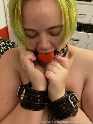 Yourfavoritecanadianmilf OnlyFans Leaked Free Thumbnail Picture - #gDYd7CRpn9