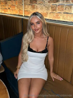 Yourfavscottishblonde OnlyFans Leaked Free Thumbnail Picture - #9IaMMrHvED