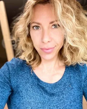 Yourfriendshotmomvip OnlyFans Leaked Free Thumbnail Picture - #hejTVsLX0H