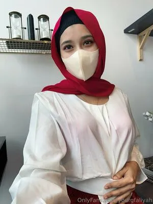 Yourgfaliyah OnlyFans Leaked Free Thumbnail Picture - #2YAtJ9Fvrq