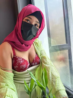 Yourgfaliyah OnlyFans Leaked Free Thumbnail Picture - #VulOo2Fawe