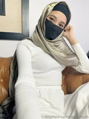 Yourgfaliyah OnlyFans Leaked Free Thumbnail Picture - #n96GIizzee