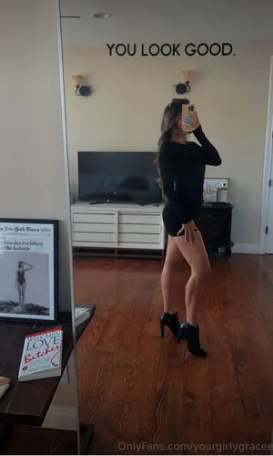 Yourgirlygracee OnlyFans Leaked Free Thumbnail Picture - #DMcv2DmOZn