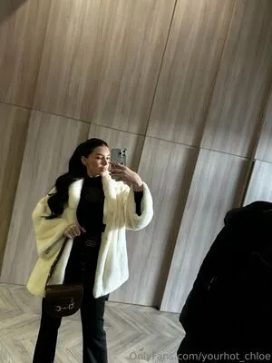 Yourhot Chloe OnlyFans Leaked Free Thumbnail Picture - #VCIFPL90et