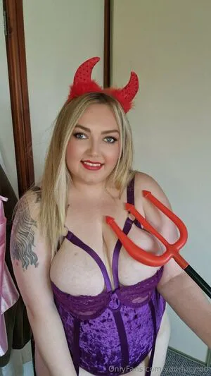 Yourlucyloo OnlyFans Leaked Free Thumbnail Picture - #TMa4L6Agf9