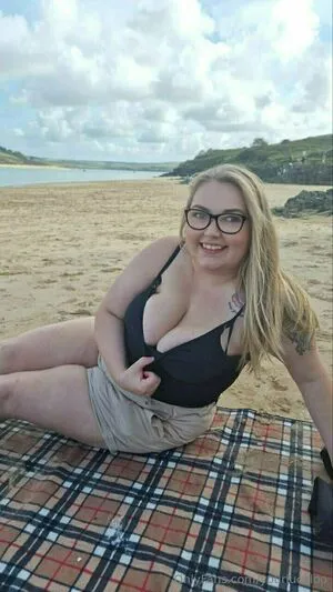 Yourlucyloo OnlyFans Leaked Free Thumbnail Picture - #dUpinJ1pjj