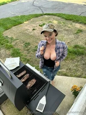 Yournaughtymomhope OnlyFans Leaked Free Thumbnail Picture - #WhiVUZLDbP