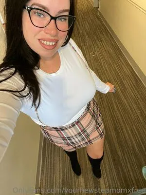 Yournewstepmomxfree OnlyFans Leaked Free Thumbnail Picture - #BwCWSQe1HU