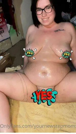 Yournewstepmomxfree OnlyFans Leaked Free Thumbnail Picture - #FTaBL9BLfw