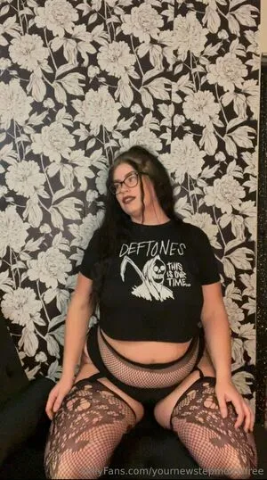 Yournewstepmomxfree OnlyFans Leaked Free Thumbnail Picture - #GH7jDQu75x