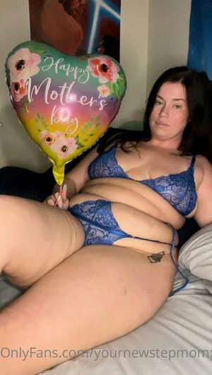 Yournewstepmomxfree OnlyFans Leaked Free Thumbnail Picture - #zgqu0qisx1