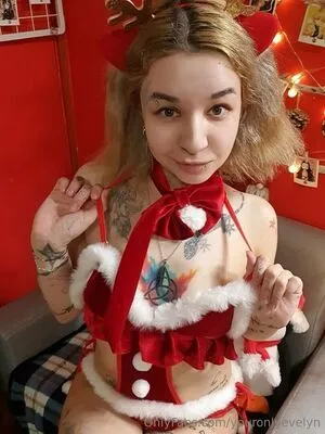 Youronlyevelyn OnlyFans Leaked Free Thumbnail Picture - #jnibWfv8Cd