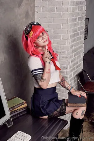 Youronlyevelyn OnlyFans Leaked Free Thumbnail Picture - #kuo2KYuPM0