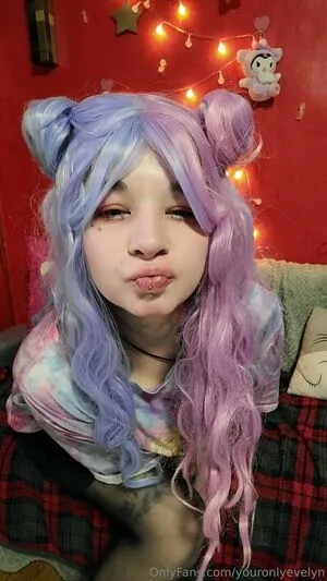 Youronlyevelyn OnlyFans Leaked Free Thumbnail Picture - #pB7VTG5r9d